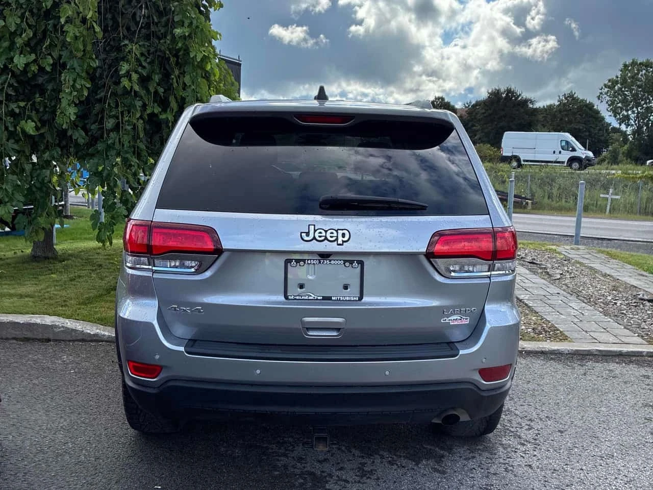 Jeep Grand cherokee * Laredo * CARFAX * ЦЕНА ДО БГ, снимка 4 - Автомобили и джипове - 56315313