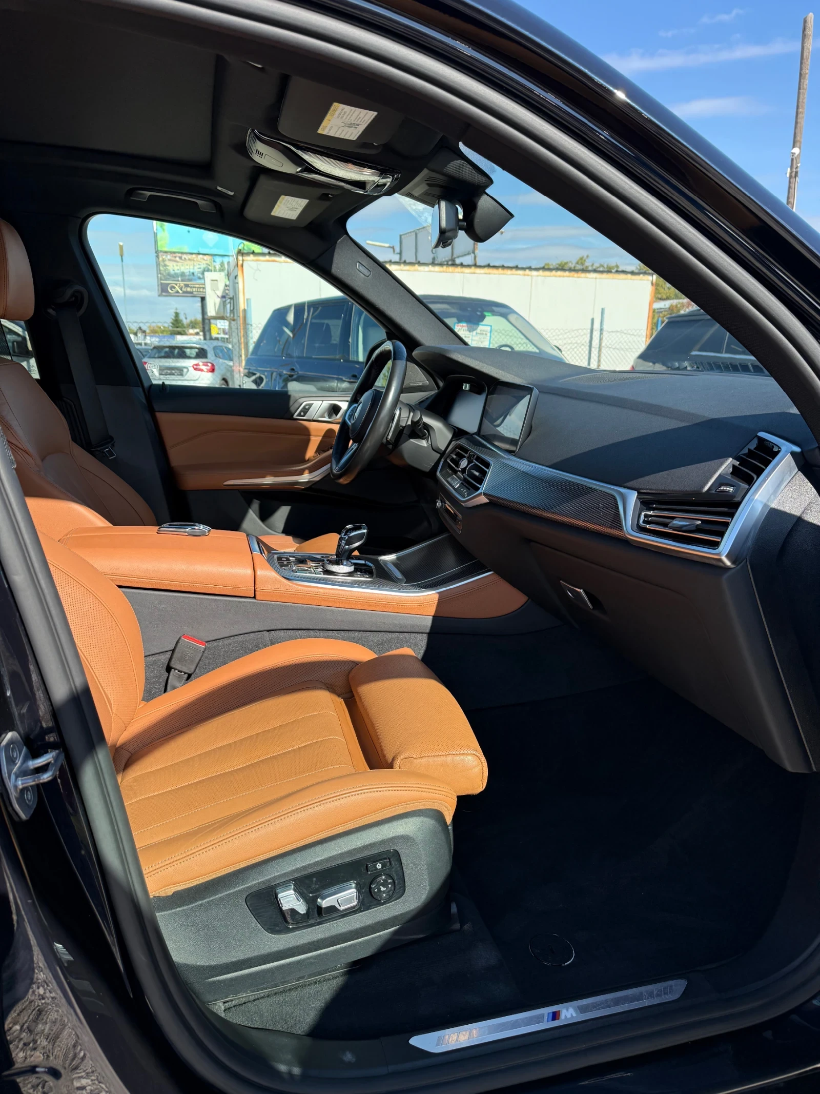 BMW X5 M50i Laser Swarowski FullMax, снимка 14 - Автомобили и джипове - 56593243