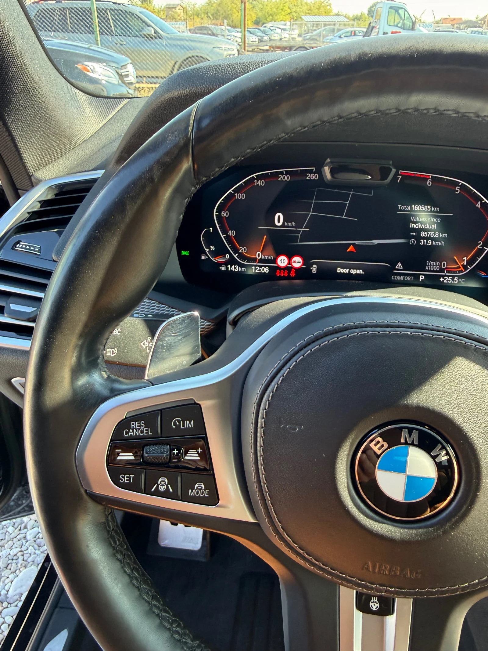 BMW X5 M50i Laser Swarowski FullMax, снимка 9 - Автомобили и джипове - 56593243