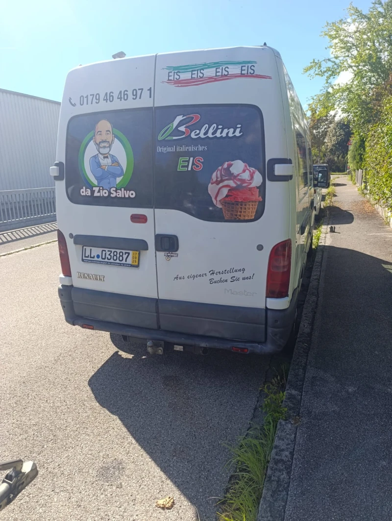 Renault Master Сладоледен бус, готов за работа , снимка 11 - Бусове и автобуси - 53463832