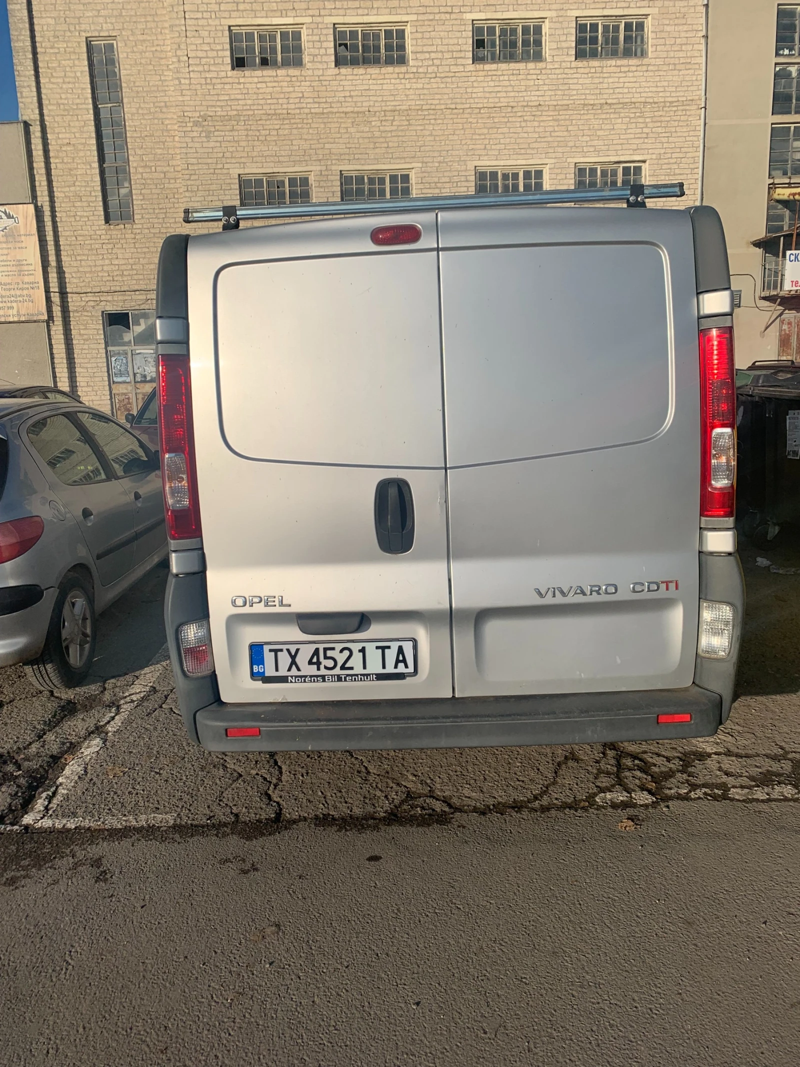 Opel Vivaro 2.0 CDTI - изображение 6