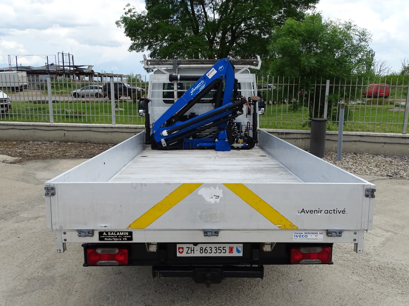 Iveco 35c18 БОРДОВИ С КРАН* * ВНОС ОТ ШВЕЙЦАРИЯ* * , снимка 13 - Бусове и автобуси - 54573082