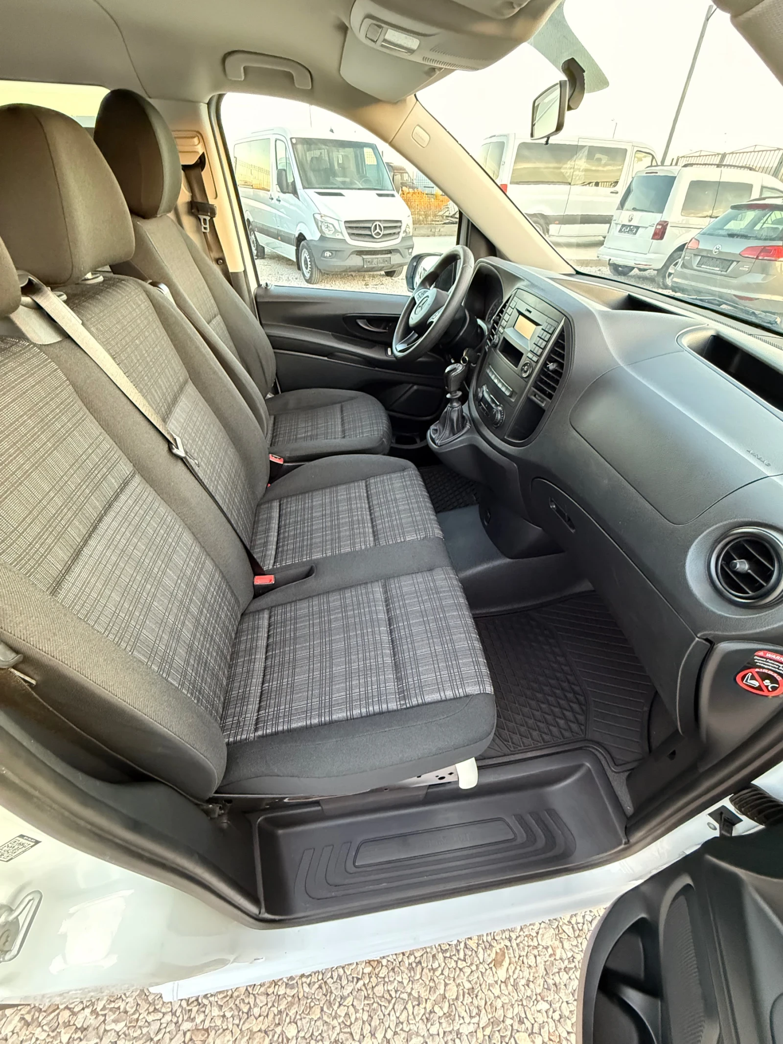 Mercedes-Benz Vito 9местен-2.2CDi-Евро6-Климатик, снимка 12 - Бусове и автобуси - 55954942