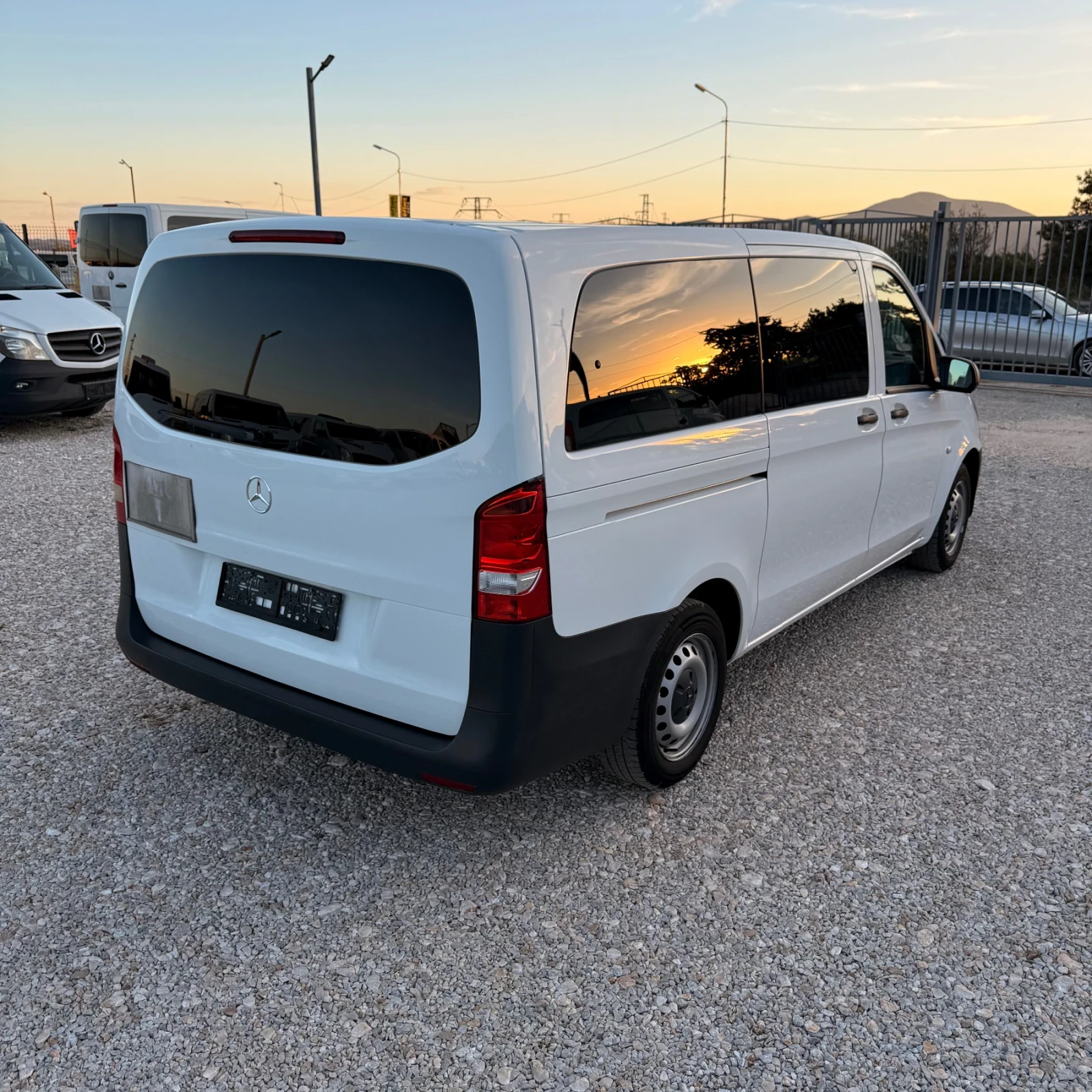 Mercedes-Benz Vito 9местен-2.2CDi-Евро6-Климатик, снимка 7 - Бусове и автобуси - 55954942