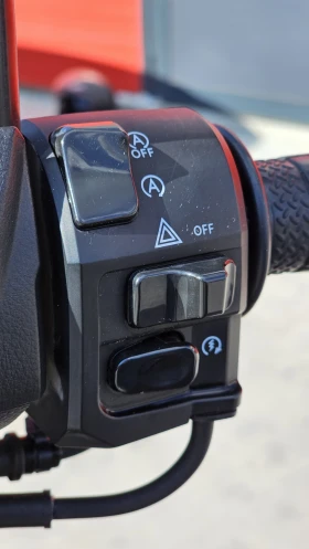 Yamaha NMAX | Mobile.bg    11