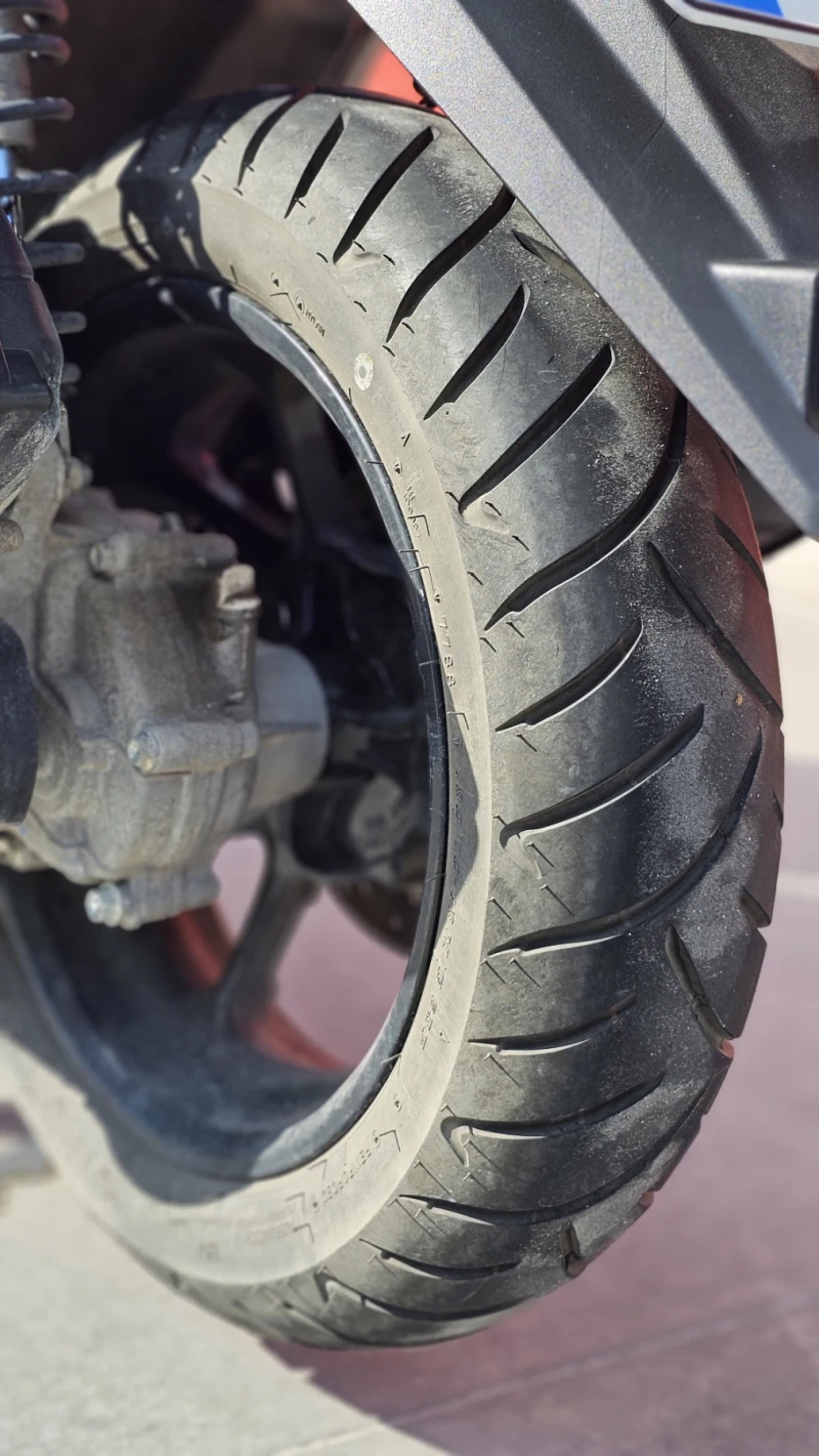 Yamaha NMAX, снимка 8 - Мотоциклети и мототехника - 52306152