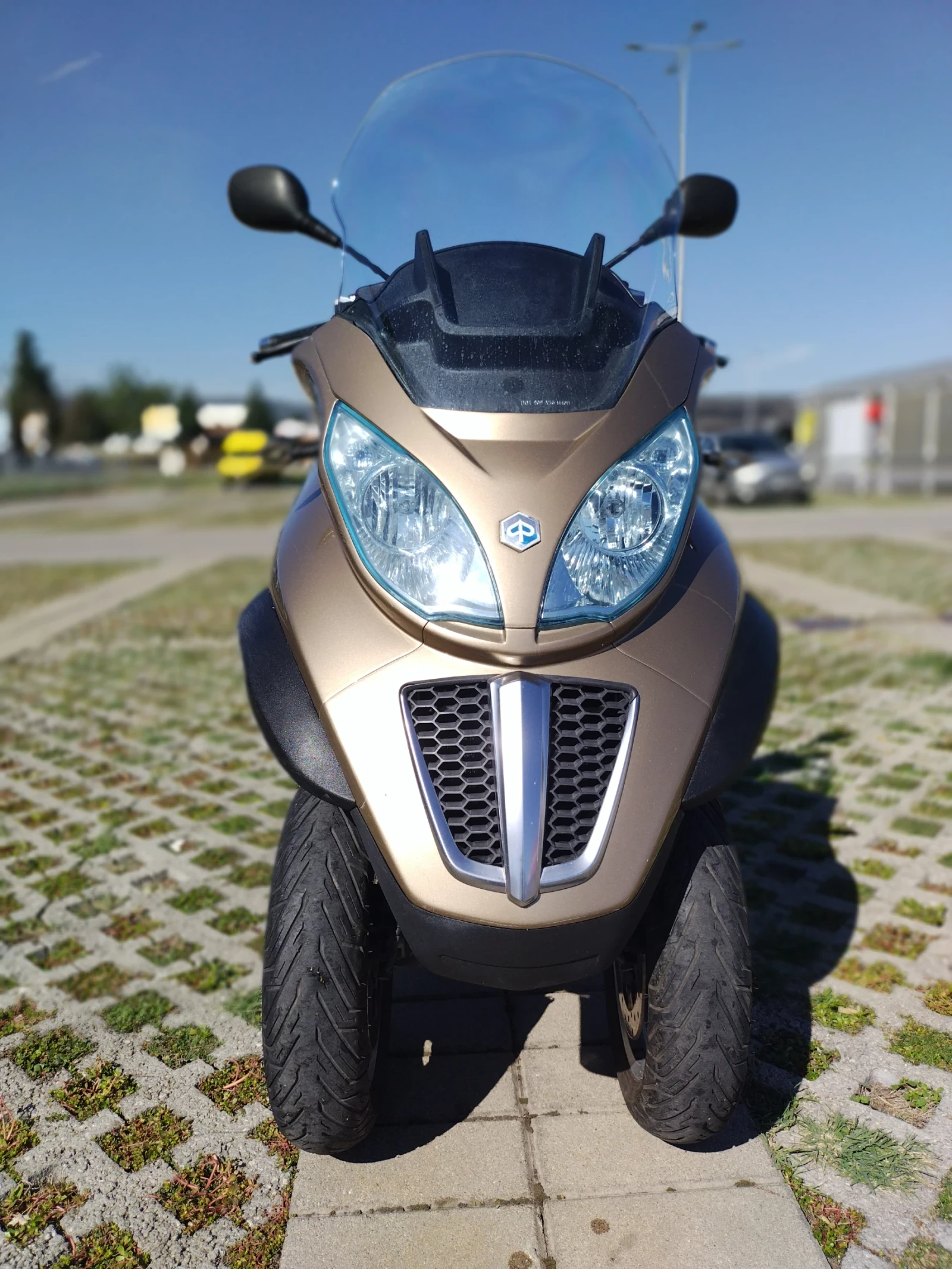 Piaggio Mp3 500 - изображение 8