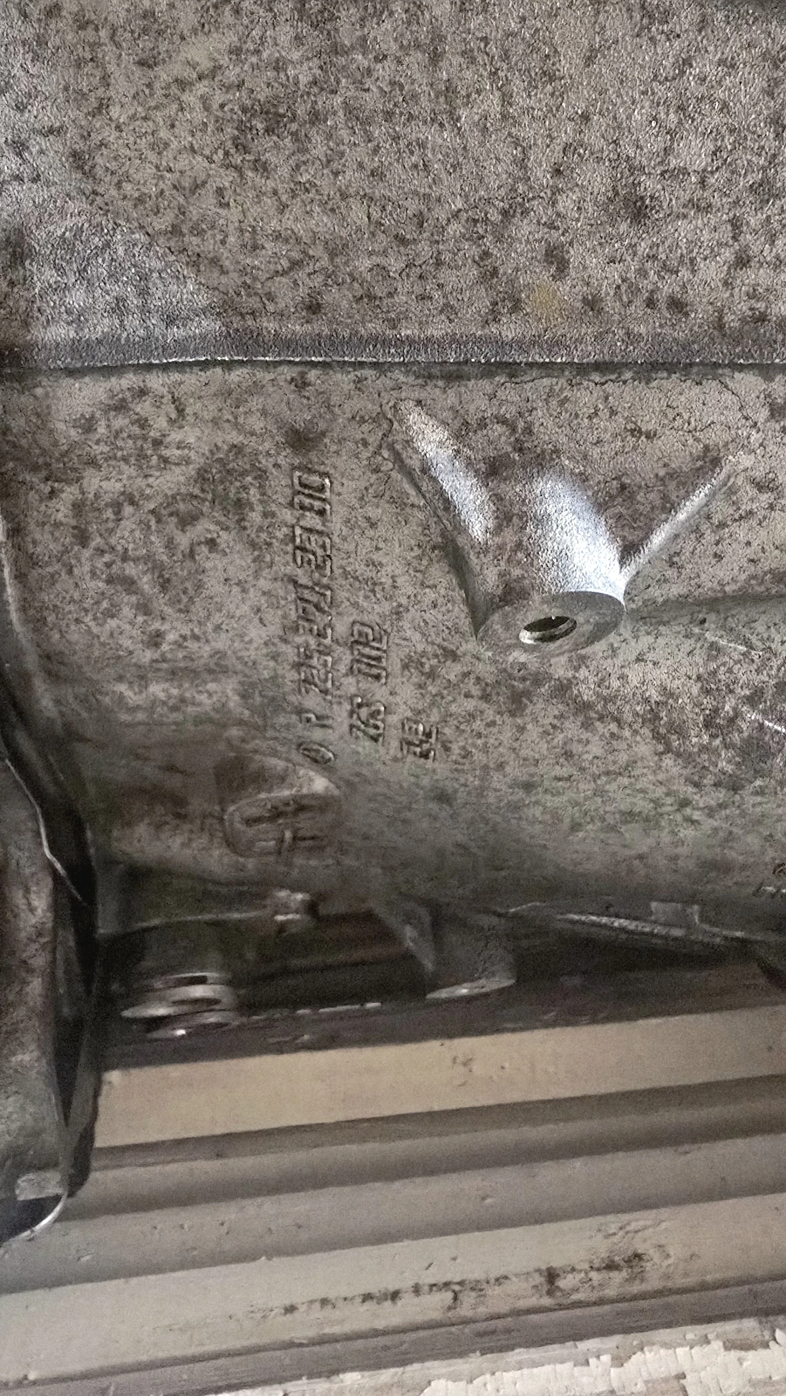 Скорости за е350 2014г 9г троник, снимка 2 - Части - 54912817