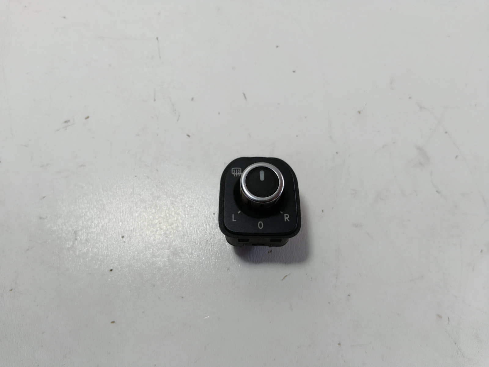 копче огледала 5K2959565 VW Tiguan