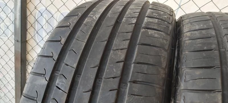 Гуми Летни 225/35R19, снимка 2 - Гуми и джанти - 33171291