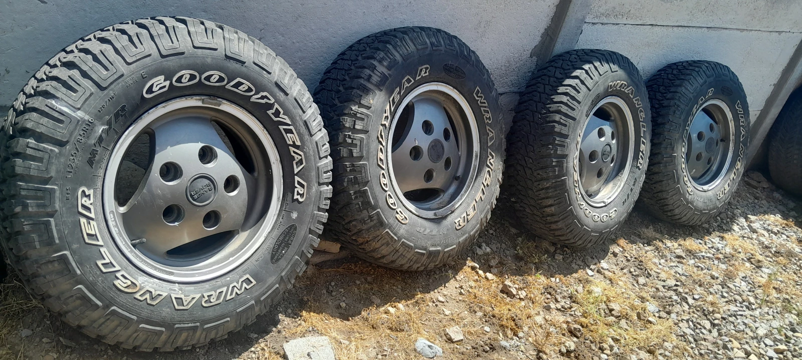 ���� � ������ 235/85R16 �� Land Rover Discovery | Mobile.bg � ����������� 2