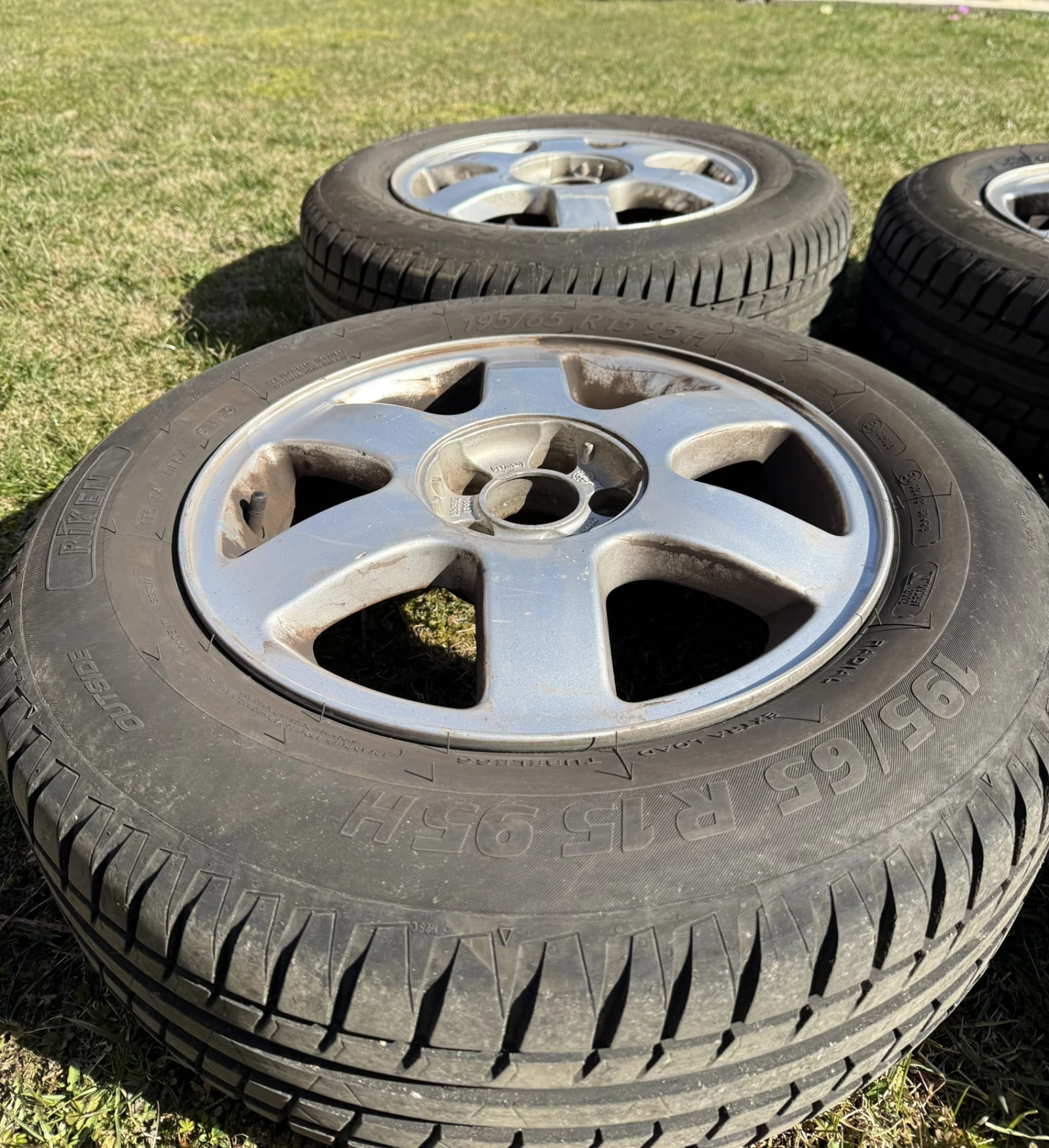 Гуми с джанти Riken 195/65R15, снимка 12 - Гуми и джанти - 53845162