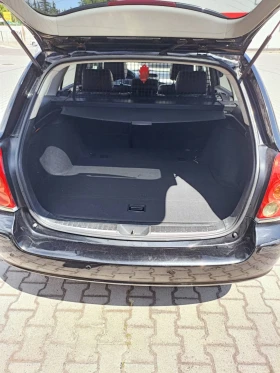 Toyota Avensis, снимка 16