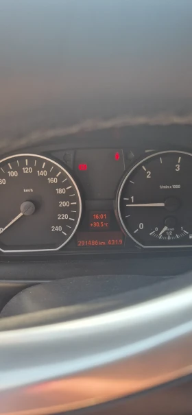 BMW 118, снимка 4