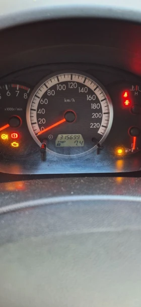 Mazda 5, снимка 10