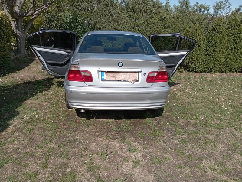 BMW 320 320, снимка 5 - Автомобили и джипове - 44784246