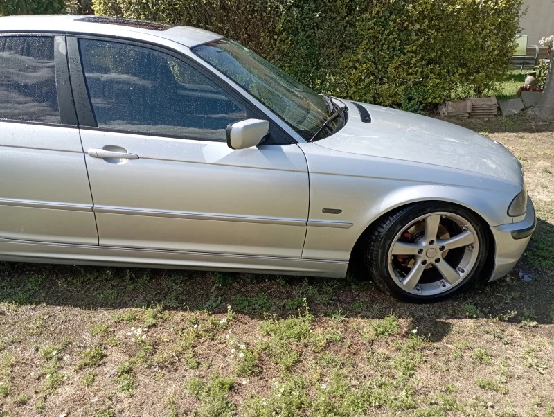 BMW 320 320, снимка 13 - Автомобили и джипове - 44784246