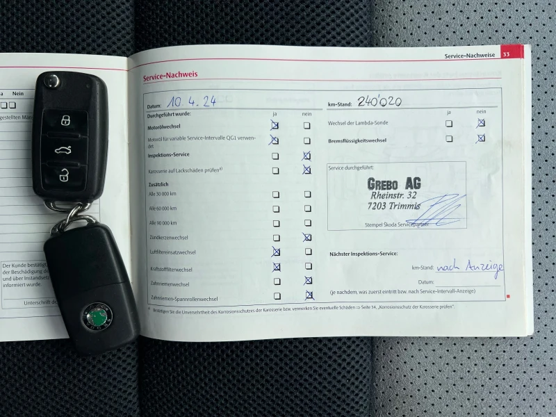 Skoda Octavia VRS 2.0TDI* Face* ШВЕЙЦАРИЯ* КОЖА* , снимка 17 - Автомобили и джипове - 51486510