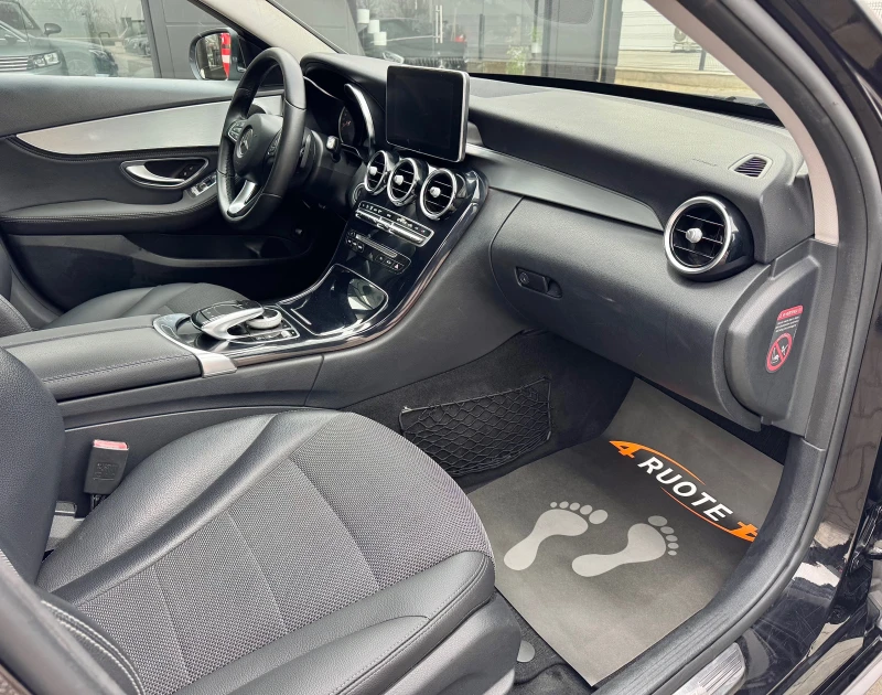 Mercedes-Benz C 220 d AMG Pack, снимка 9 - Автомобили и джипове - 52813663