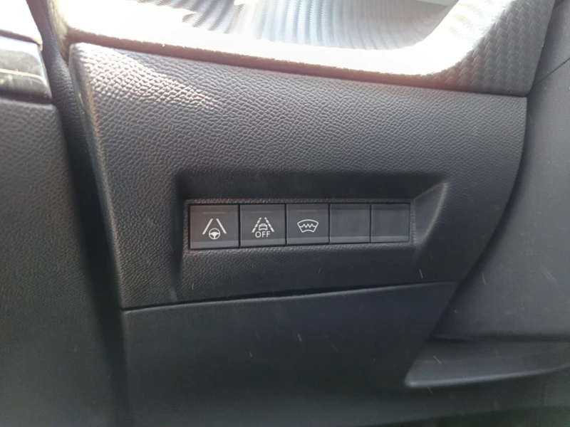 Peugeot 2008 New Line Up GT, снимка 9 - Автомобили и джипове - 52874725