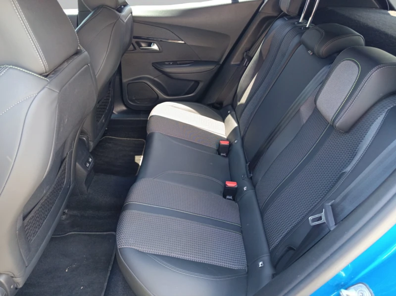 Peugeot 2008 New Line Up GT, снимка 15 - Автомобили и джипове - 52874725