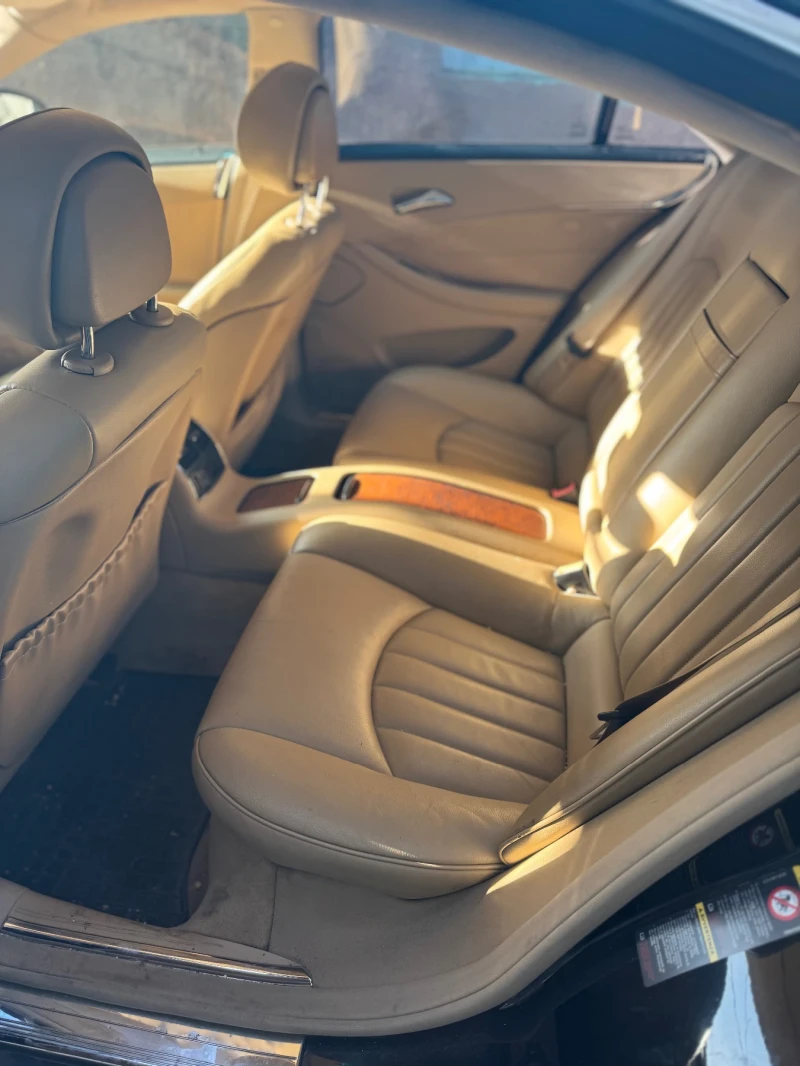 Mercedes-Benz CLS 320 Mercedes CLS 320 с чип, снимка 5 - Автомобили и джипове - 53229437