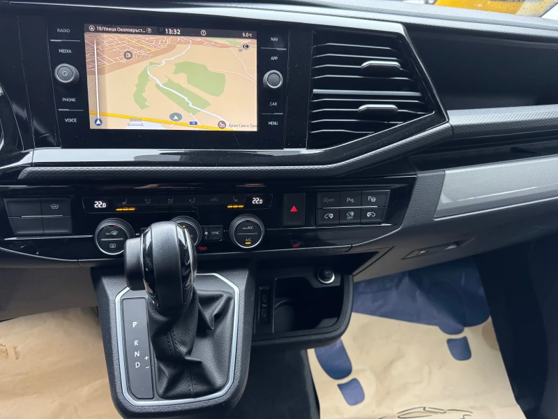 VW Multivan 2, 0TDI, 4MOTION, GENERATION SIX, нов внос Германи, снимка 16 - Автомобили и джипове - 53250724