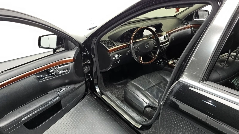 Mercedes-Benz S 500 FULL/4matic/Пълна сервизна !!!, снимка 5 - Автомобили и джипове - 53342968