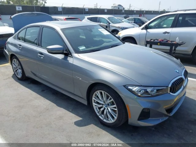 BMW 330 330E, снимка 1 - Автомобили и джипове - 47523186