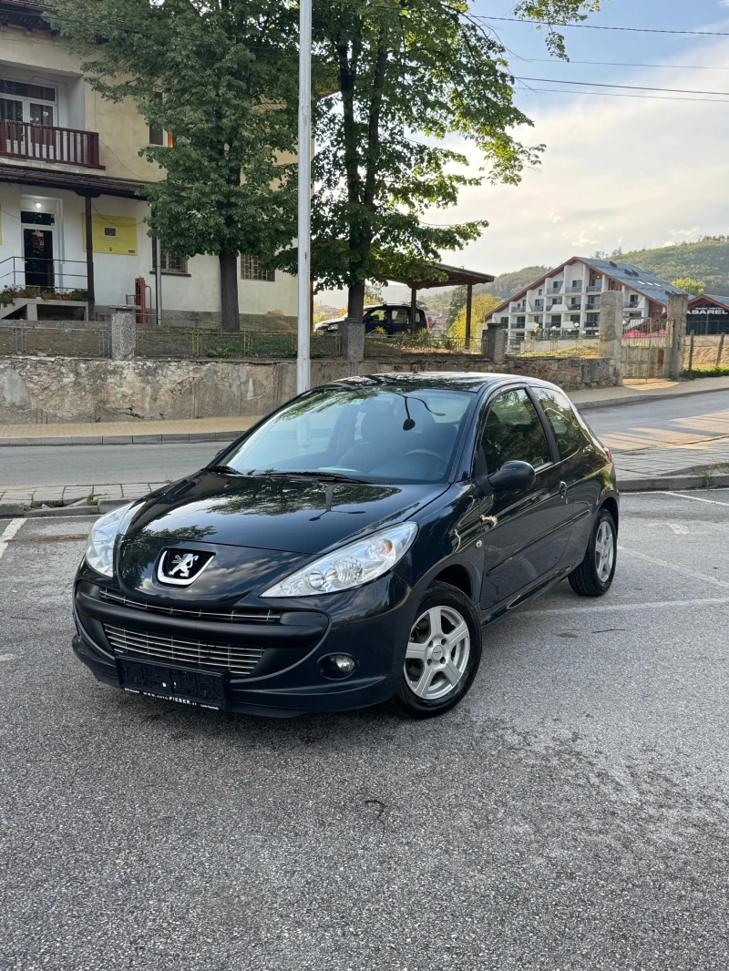 Peugeot 206 Plus 1.4 - 4100 лв. - 20345346 | Car24.bg