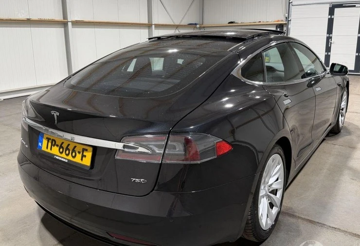 Tesla Model S  4х4 Европейска Гаранция - изображение 5