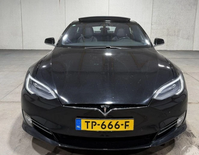 Tesla Model S  4х4 Европейска Гаранция - изображение 3