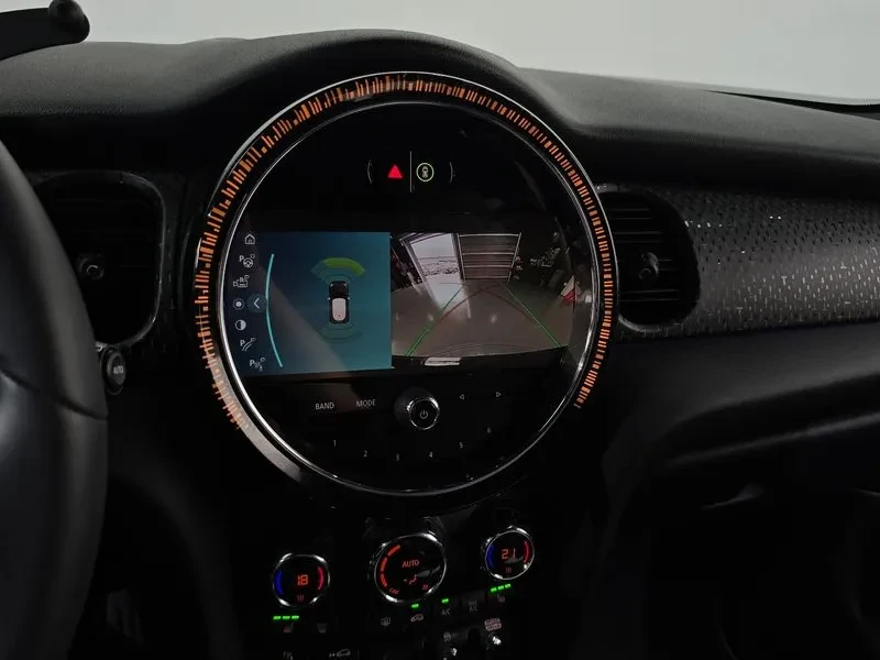 Mini Cooper Se Electric 3Rd Gen, снимка 13 - Автомобили и джипове - 55350389