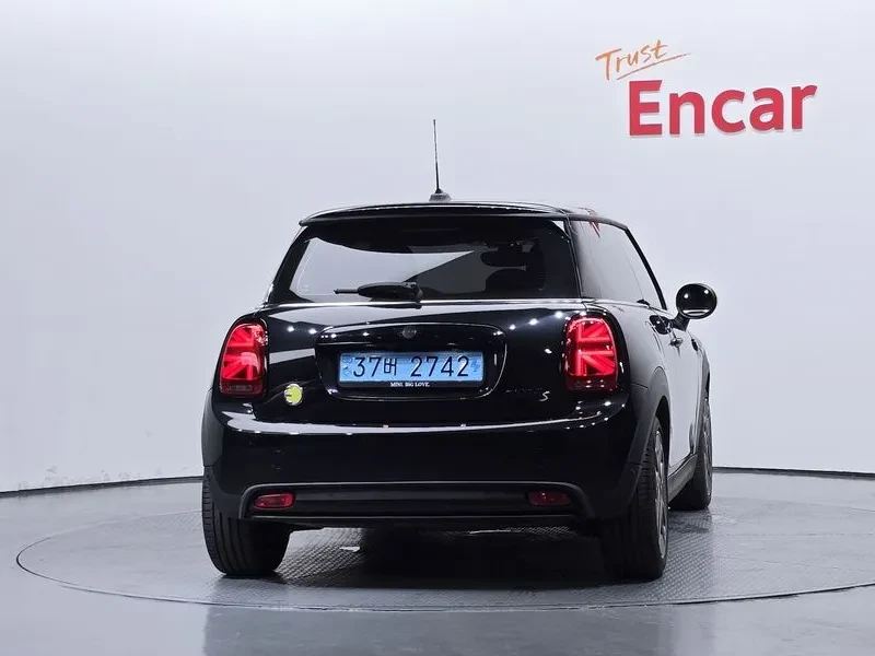 Mini Cooper Se Electric 3Rd Gen, снимка 4 - Автомобили и джипове - 55350389