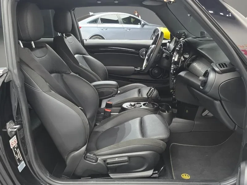 Mini Cooper Se Electric 3Rd Gen, снимка 11 - Автомобили и джипове - 55350389