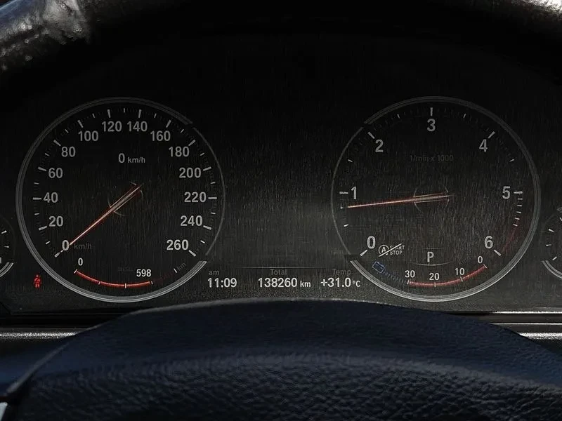 BMW 520 d-MSport xDrive - САМО 30% АВАНС, снимка 8 - Автомобили и джипове - 55740814
