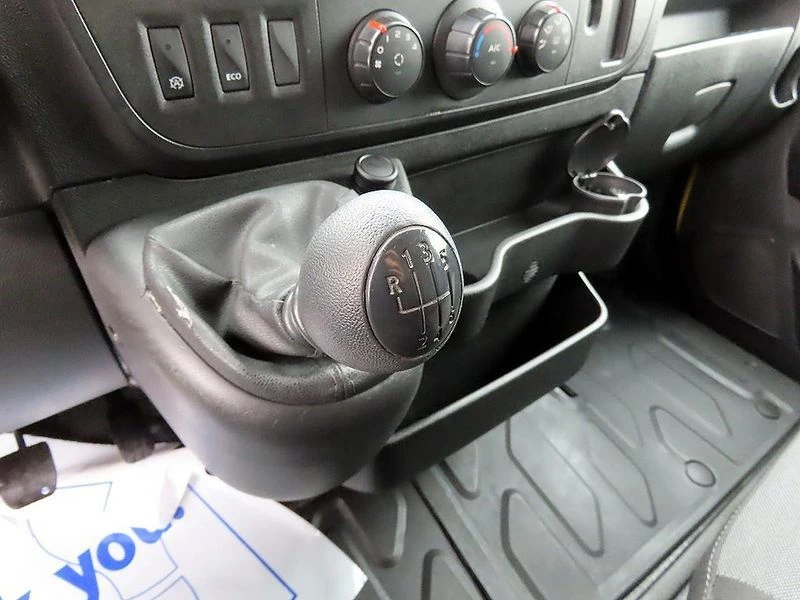 Renault Samsung Master 2.3 Manual КРАЙНА ЦЕНА: 17043 EUR !!!РЕАЛНА КРАЙНА, снимка 13 - Автомобили и джипове - 55969243