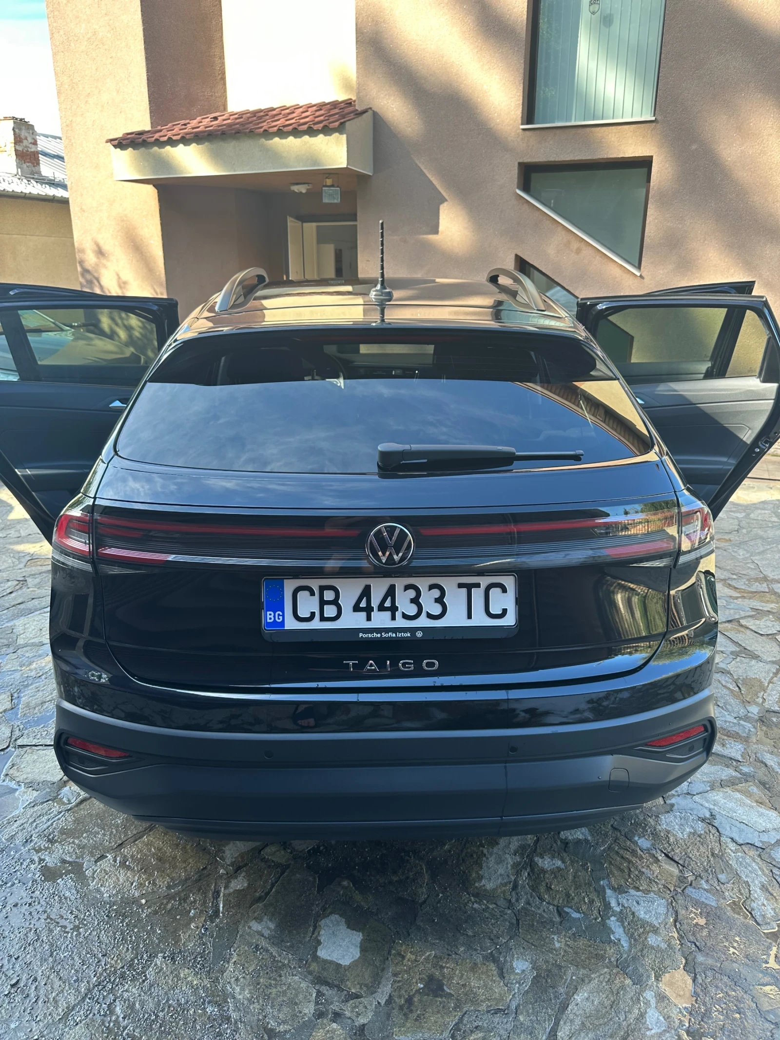 VW Taigo  - изображение 9