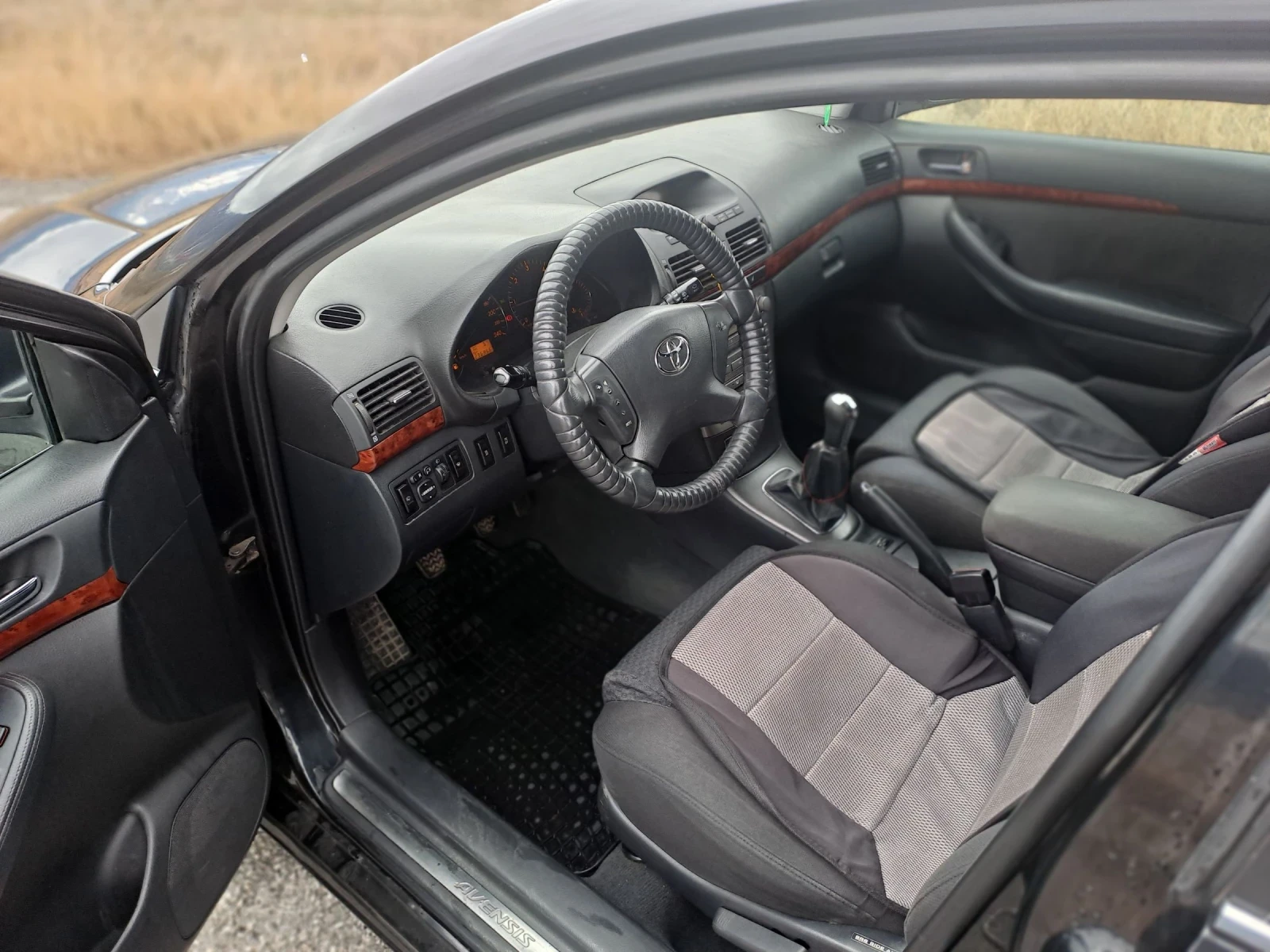 Toyota Avensis D4D 116к.с. - изображение 10