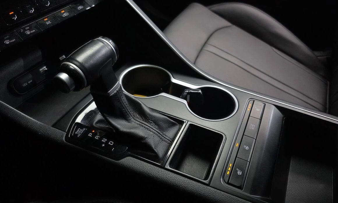 Kia K5 2.0 LPG Strandard * НАЙ-ДОБРА ЦЕНА В БЪЛГАРИЯ*  - изображение 9