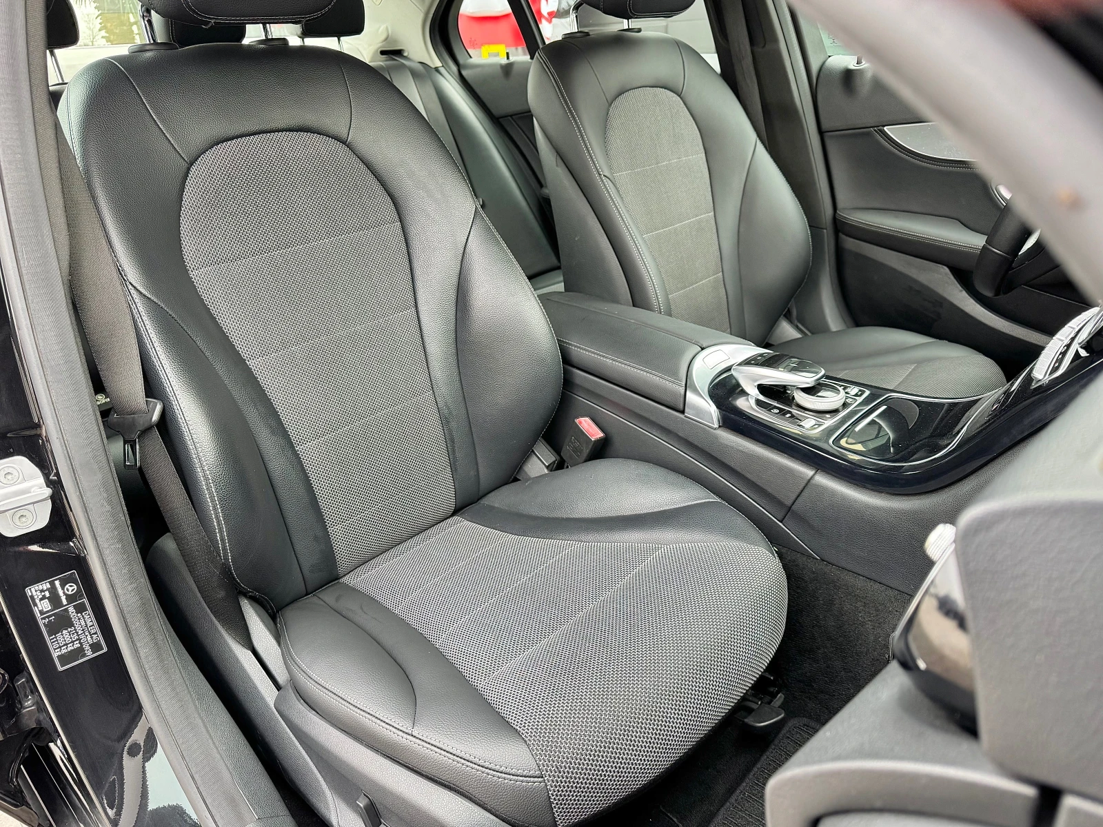 Mercedes-Benz C 220 d AMG Pack - изображение 10