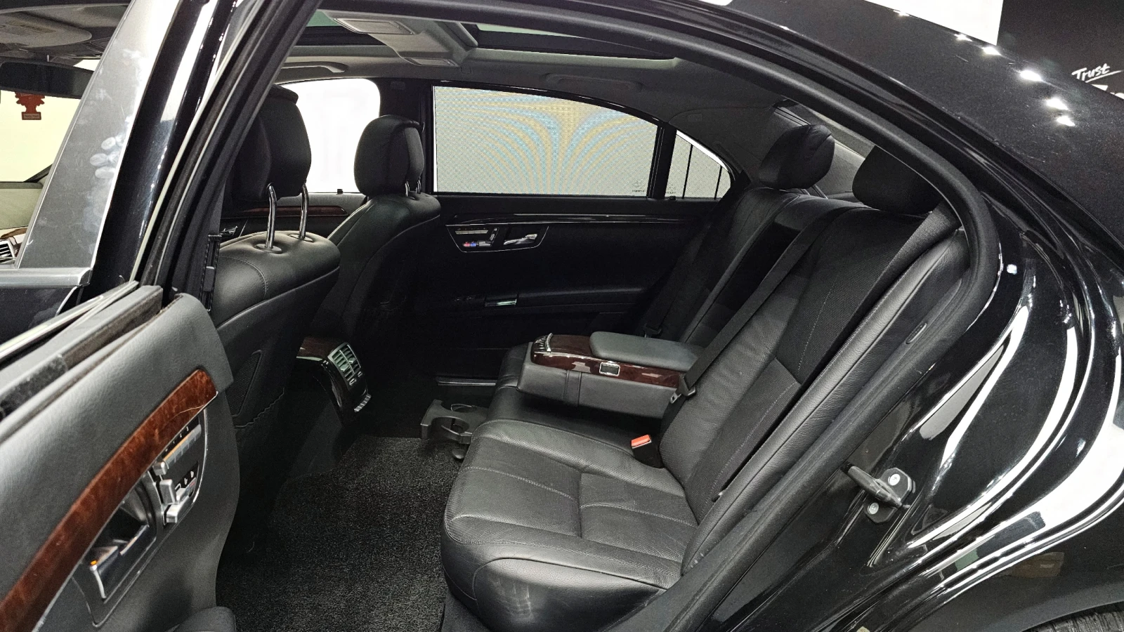 Mercedes-Benz S 500 FULL/4matic/Пълна сервизна !!! - изображение 8