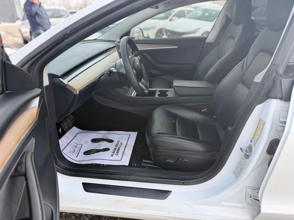 Tesla Model 3  - изображение 9