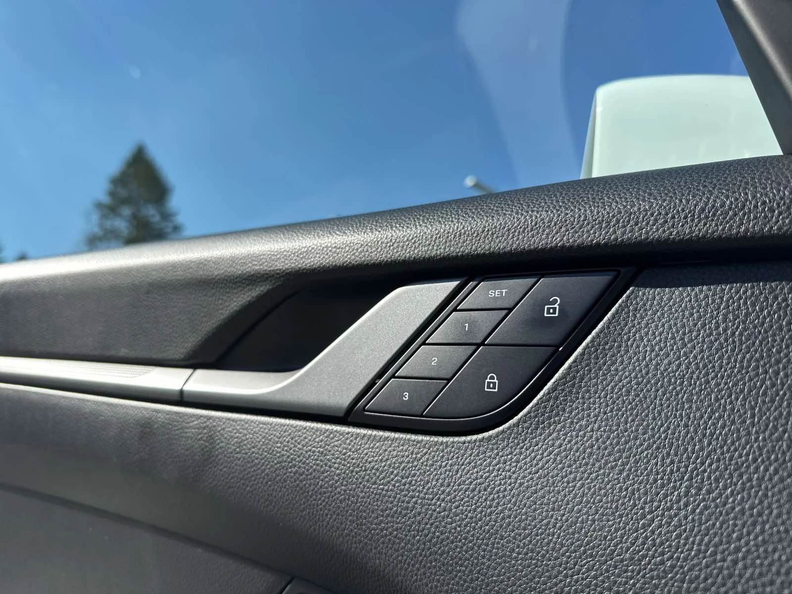 Porsche 911 Carrera S/COUPE/BOSE/CAMERA 360/PANO/ - изображение 6