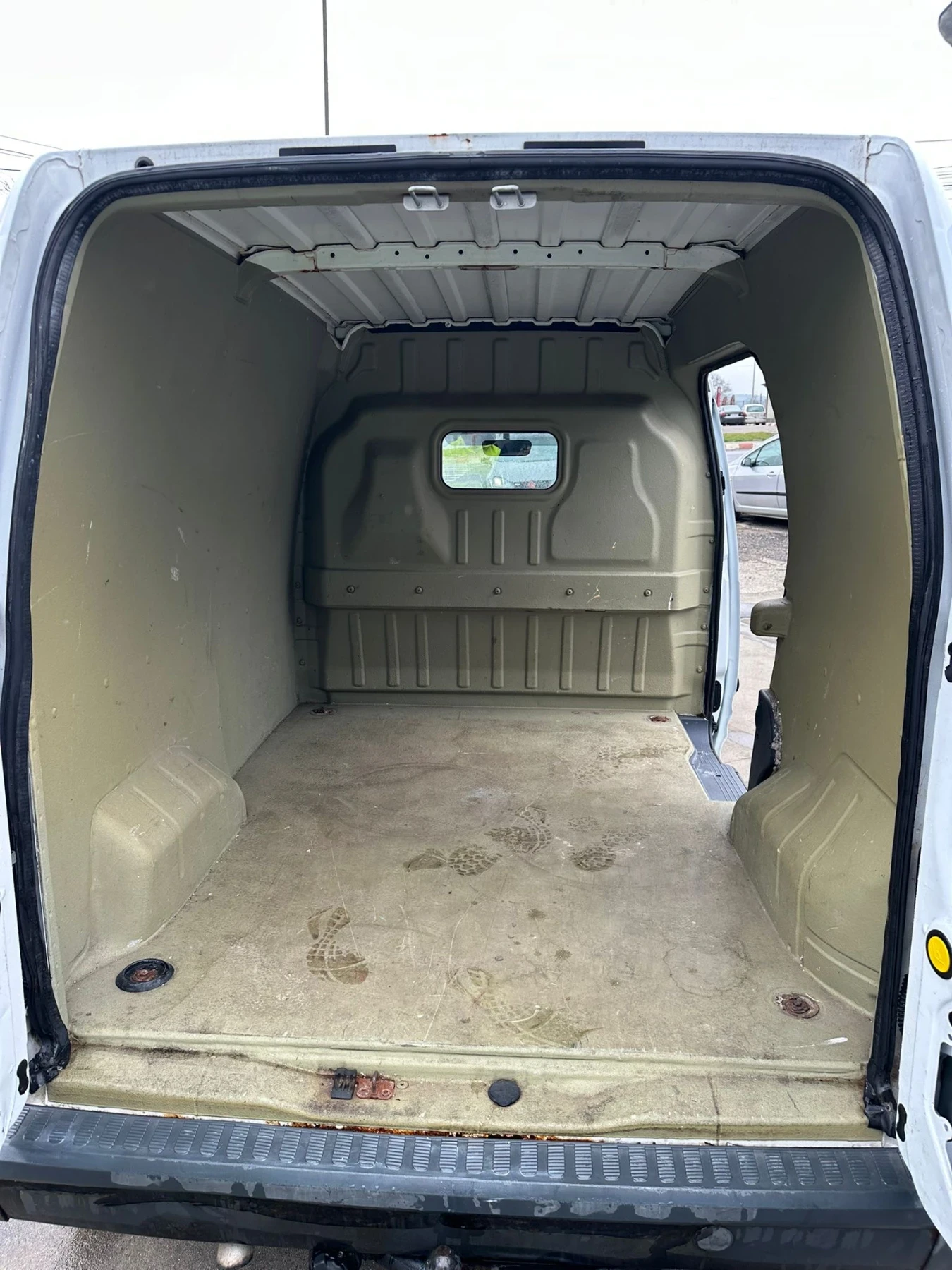 Ford Connect, снимка 11 - Автомобили и джипове - 53894693