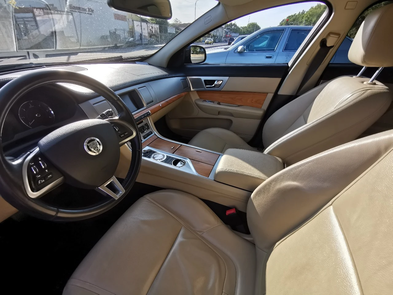 Jaguar Xf, снимка 6 - Автомобили и джипове - 54124661