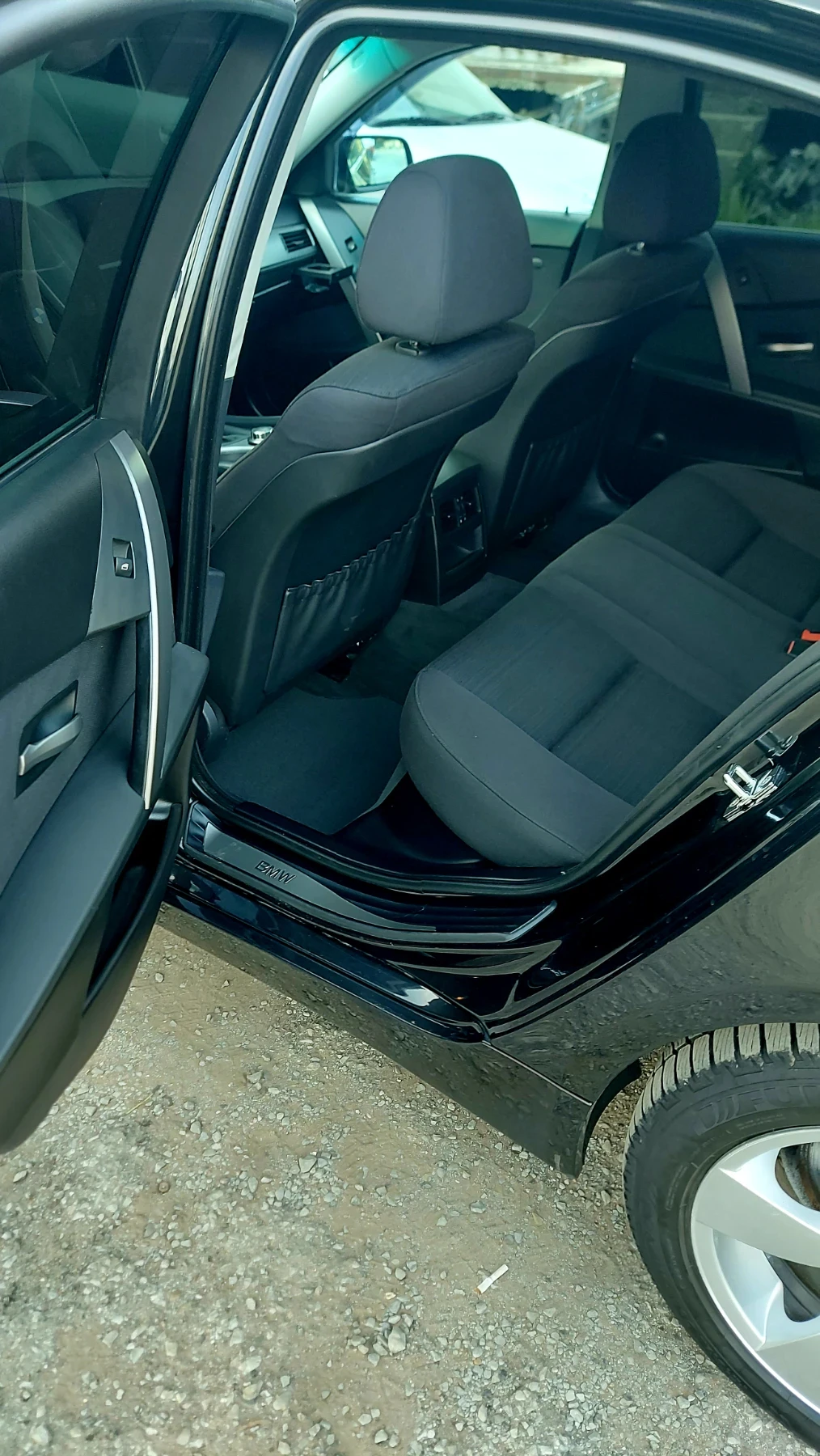 BMW 520 2.0 163коня , снимка 9 - Автомобили и джипове - 54230517