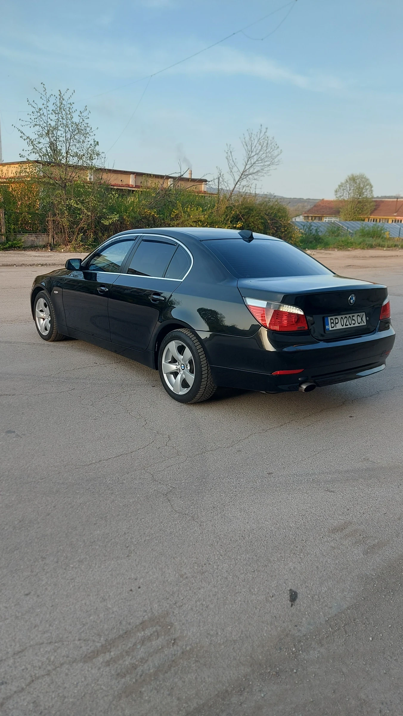 BMW 520 2.0 163коня , снимка 6 - Автомобили и джипове - 54230517