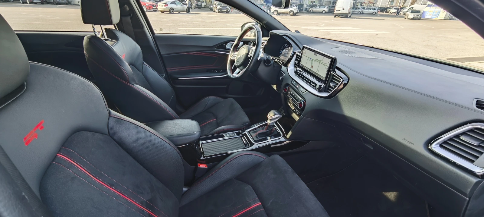 Kia Pro ceed GT 1.6 T-GDI, снимка 7 - Автомобили и джипове - 54511505