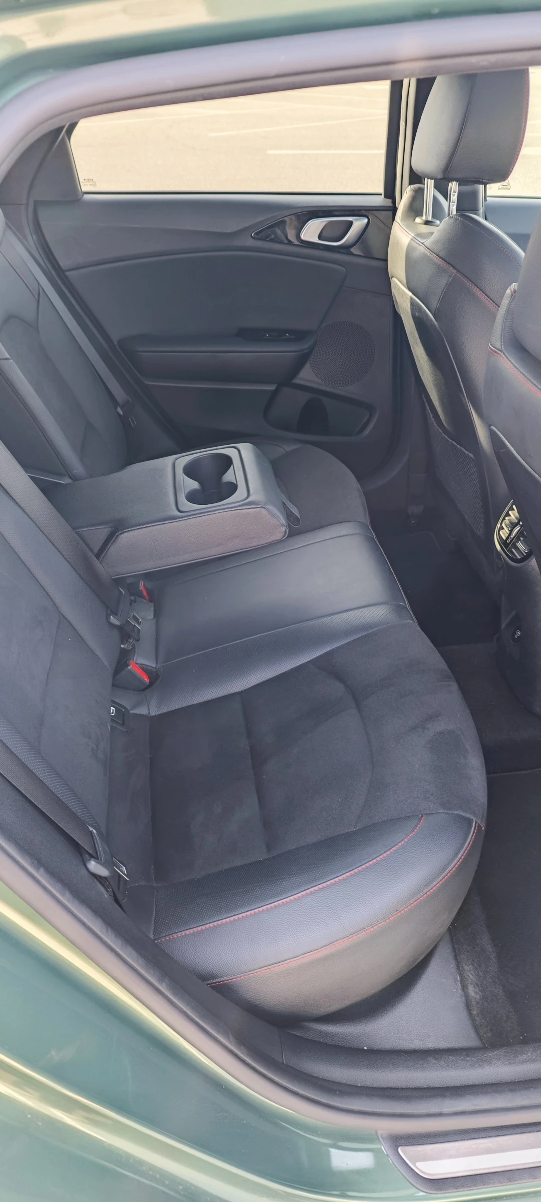 Kia Pro ceed GT 1.6 T-GDI, снимка 13 - Автомобили и джипове - 54511505